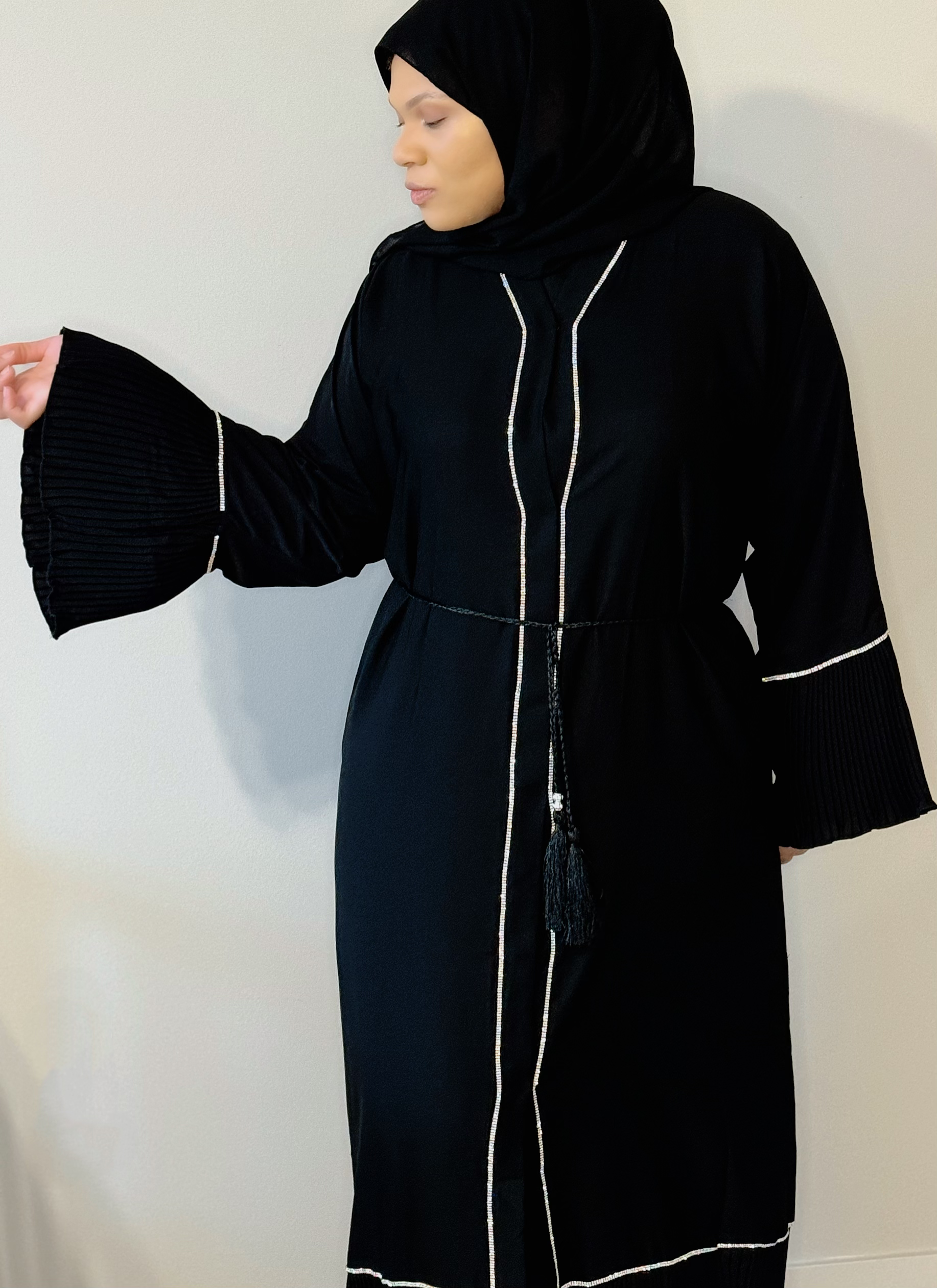 Zahra Abaya image 1